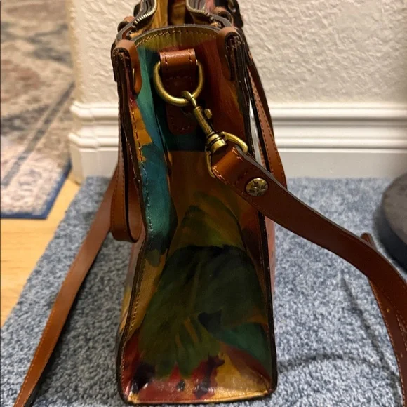 Patricia Nash Watercolor Butterfly Ava Satchel - Picture 5 of 15